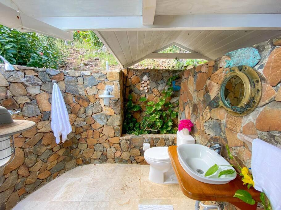 Luxury 7Br Waterfront Villa With Views Of Marina Cay And Scrub Island East End Luaran gambar